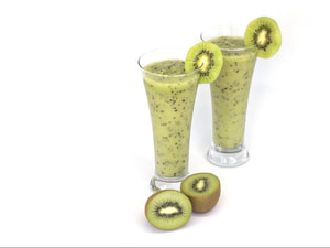 Kiwi smoothies from a local cafe or coffee shop.